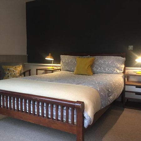 Bonningtons Stansted Self Catering Hotel Stansted Mountfitchet Ngoại thất bức ảnh
